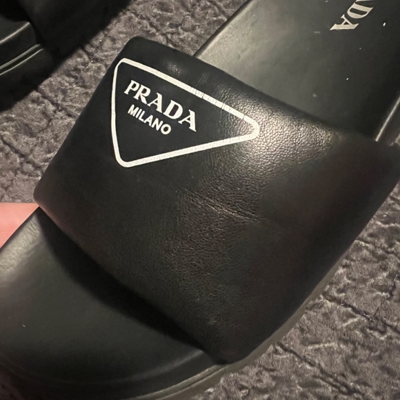 Prada sandal slides 11 - Picture 4 of 10